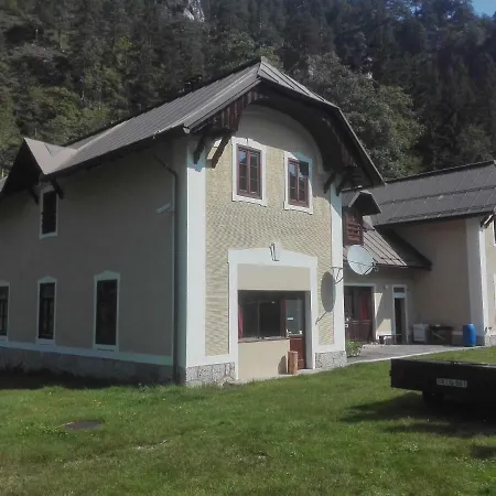 Black Sheeps Adventures Auberge de jeunesse Wildalpen